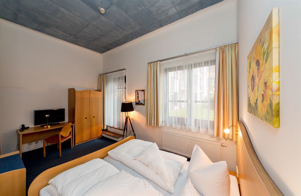 Aparthotel Magdeburg Ngoại thất bức ảnh